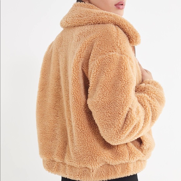 Urban Outfitters Cropped Teddy Jacket - Picture 2 of 5